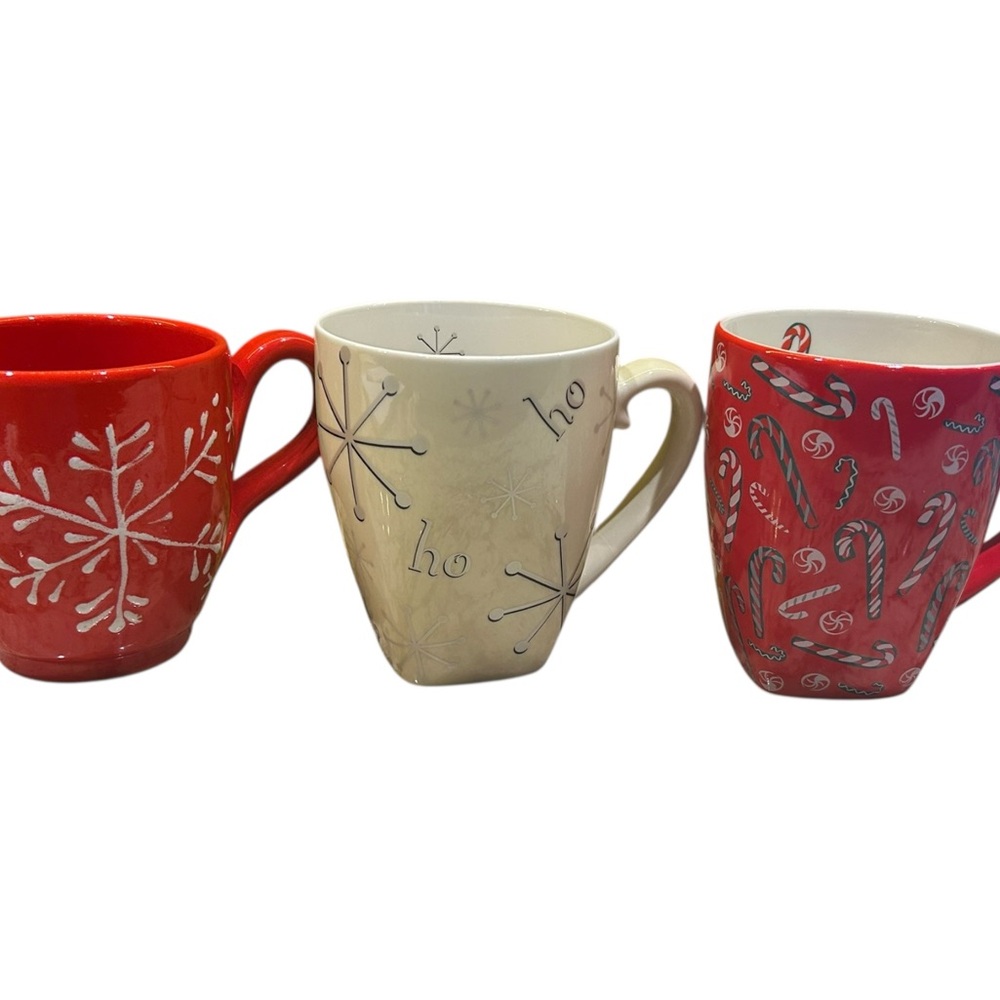 Starbucks Red and Cream Holiday Mugs Festive Dining Collection set of 3